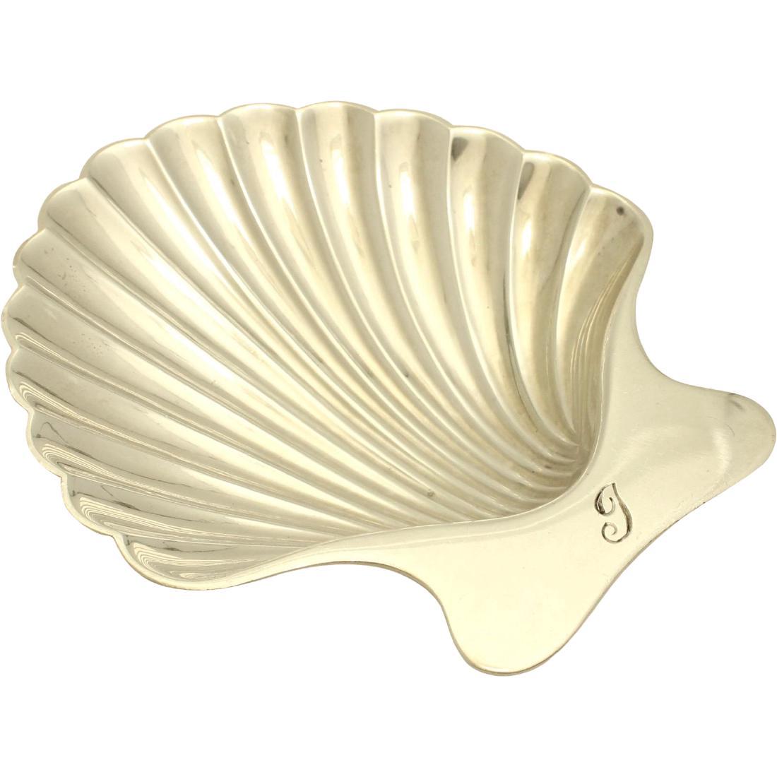 Vintage Tiffany & Co Sterling Silver Shell Nut Dish (1 of 7)