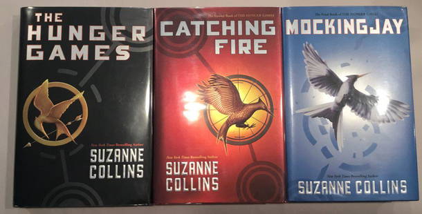 The Hunger Games by Suzanne Collins [FIRST EDITION] 2008