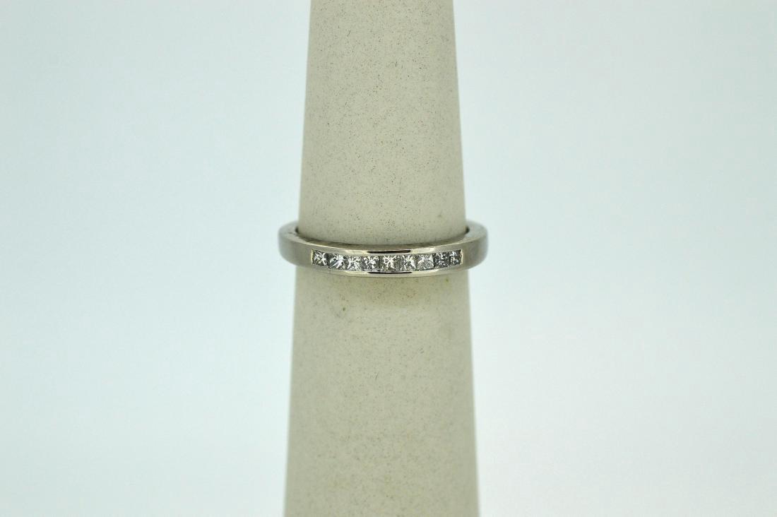 Ladies Platinum Diamond Ring, 0.15ctw (1 of 4)