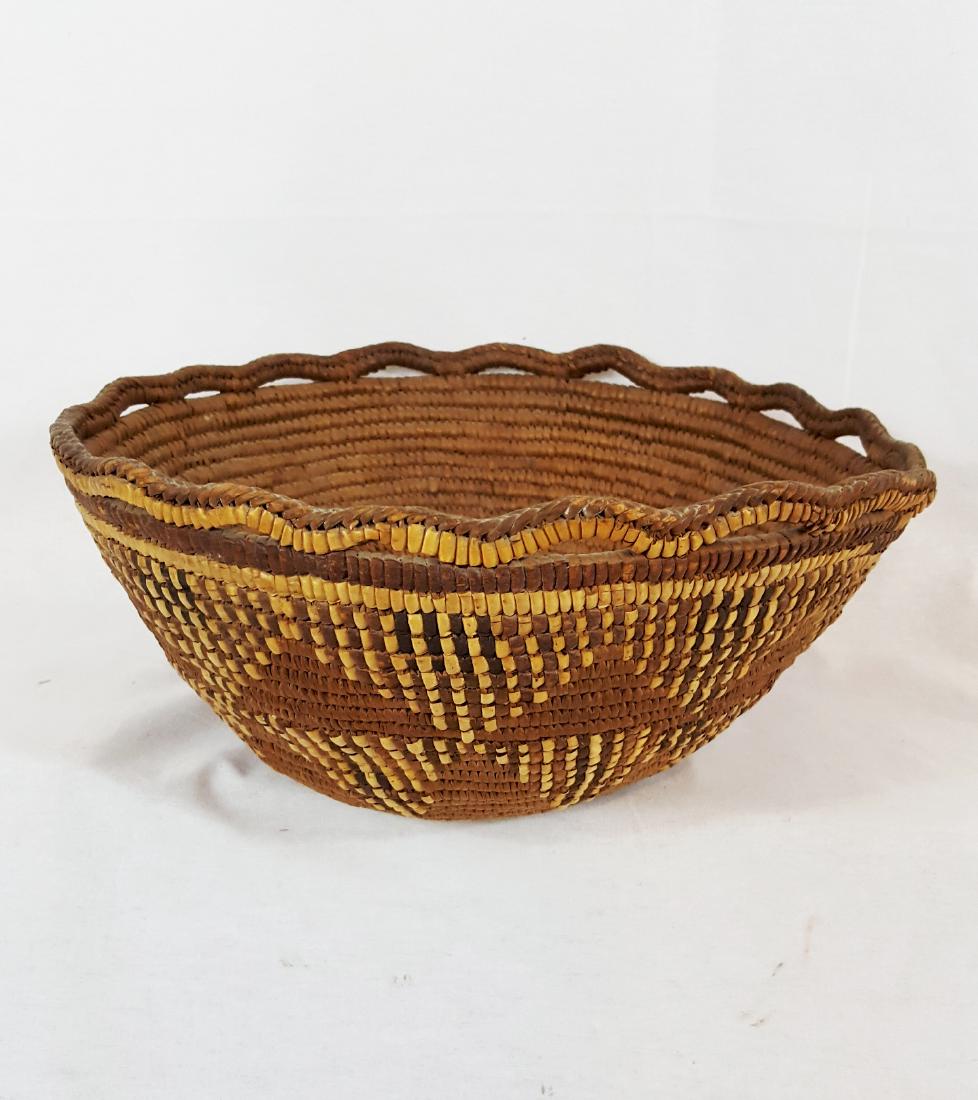 Klickitat Indian Basket Pyramid Design 1900-1920 (1 of 5)