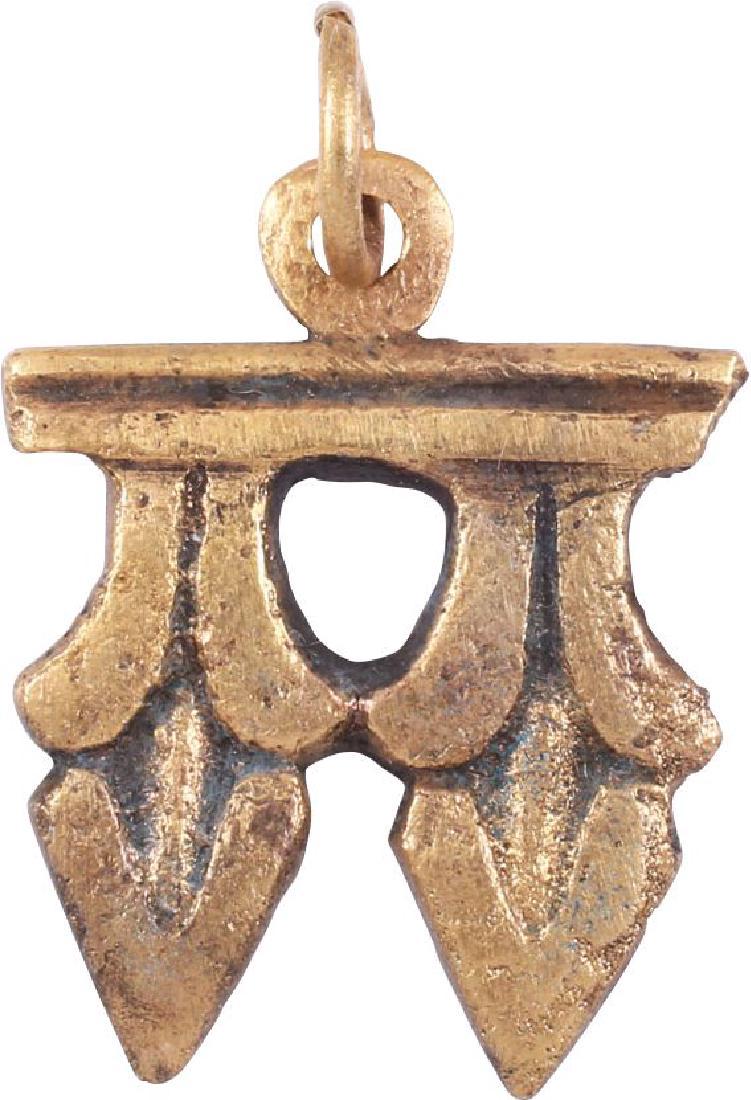 GOTHIC FRENCH PENDANT C.1300-1450 (1 of 2)