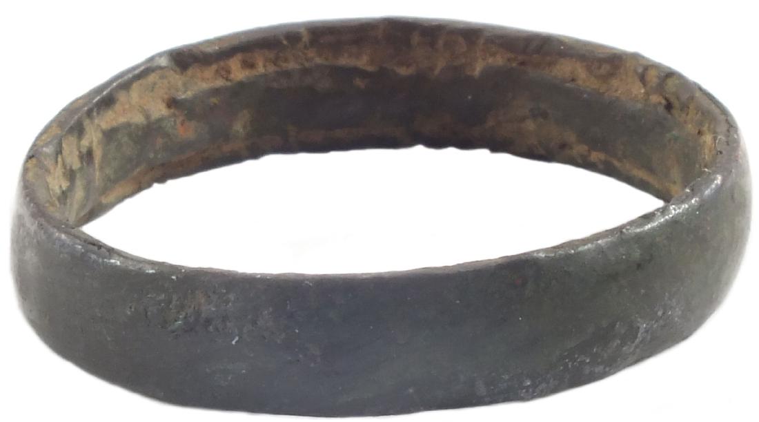 ANCIENT VIKING MAN’S WEDDING RING 850-1050 AD (1 of 2)