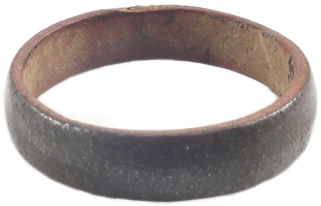 ANCIENT VIKING MAN’S WEDDING RING 10th CENTURY (1 of 2)