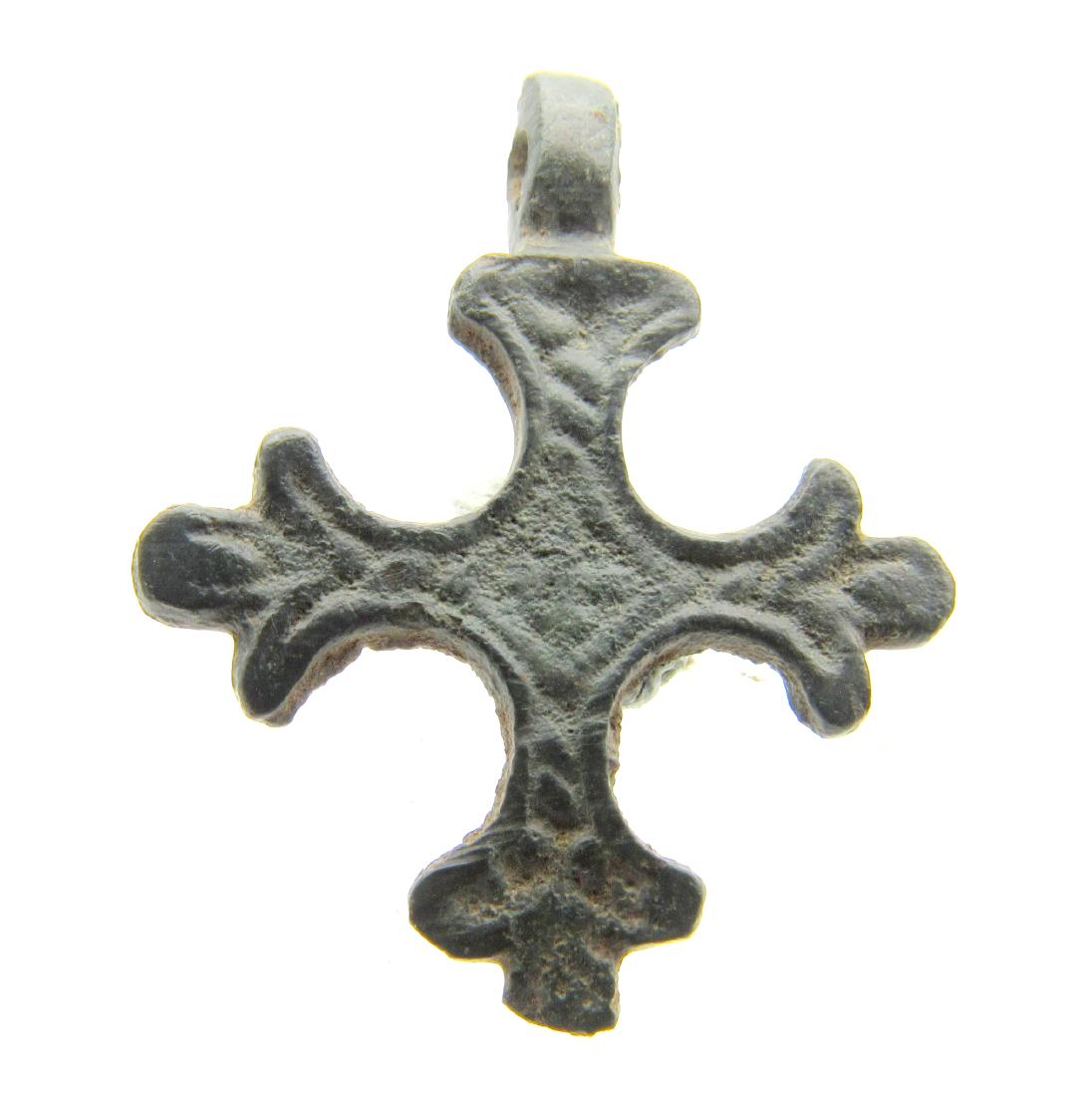 Crusaders Decorated Cross Pendant (1 of 3)