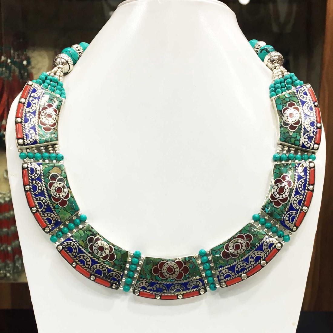Nepalese Silver Coral Turquoise Handmade Necklace: Nepalese Coral & Turquoise Handmade Necklace. 18 inches Please note that this lot has a confidential reserve. When you leave a bid in advance of the auction, submit your maximum. Jasper52 will bid on 