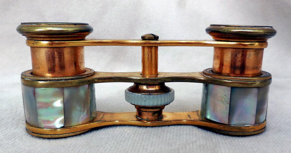 Vintage Paris  Mother of Pearl Opera Glasses (1 of 5)