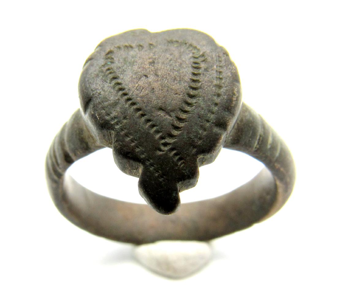 VIKING ERA RING WITH DECORATED HEART SHAPED BEZEL (1 of 3)