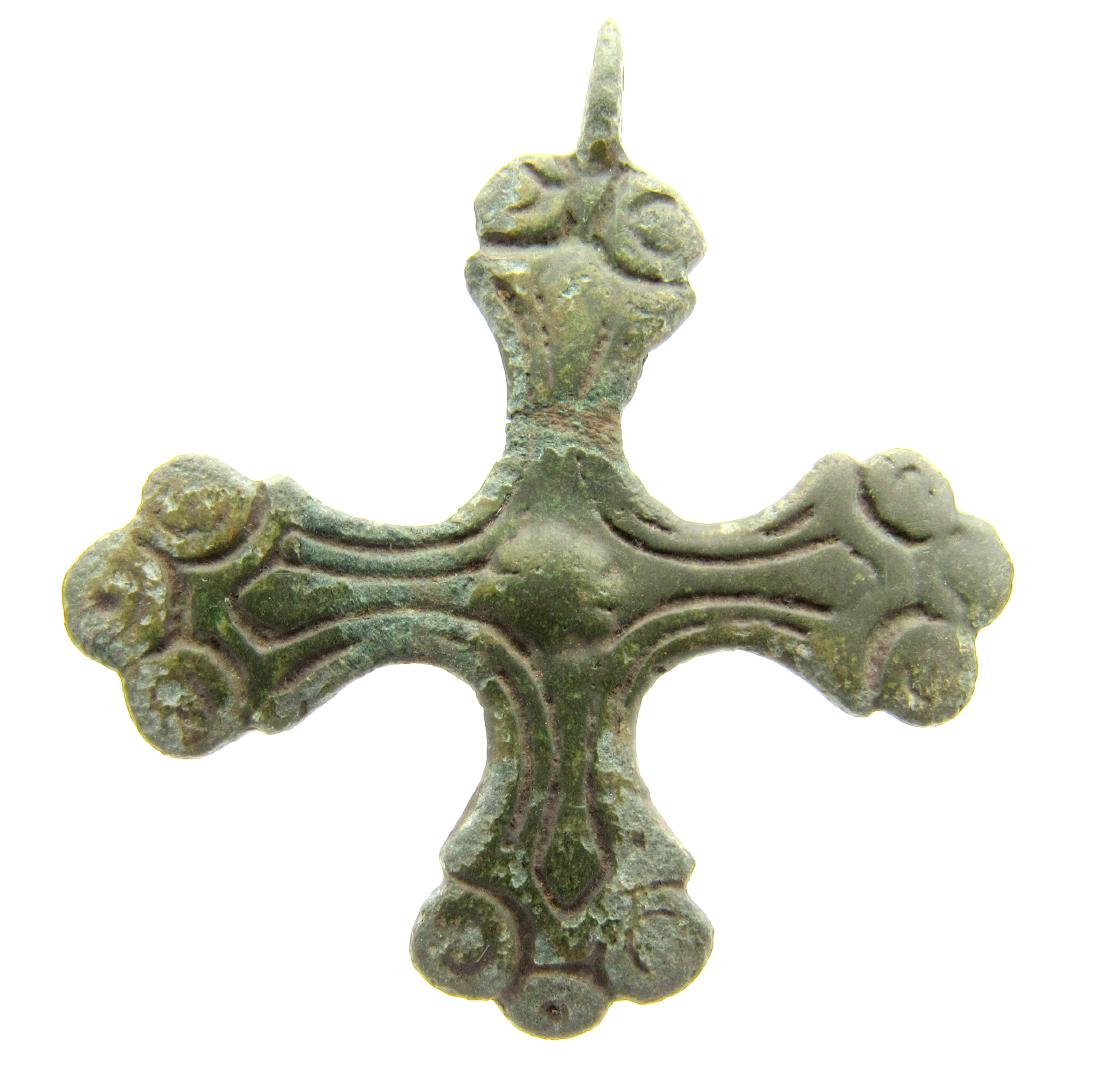 Viking Scandinavian Cross Pendant: Date: ca. 900 - 1100 AD Material: Bronze Dimensions: 42x38mm - 5.8 Grams Provenance/Additional Information: Obtained from an old Austrian collection: purchased in Vienna. Rare Medieval Viking Period c