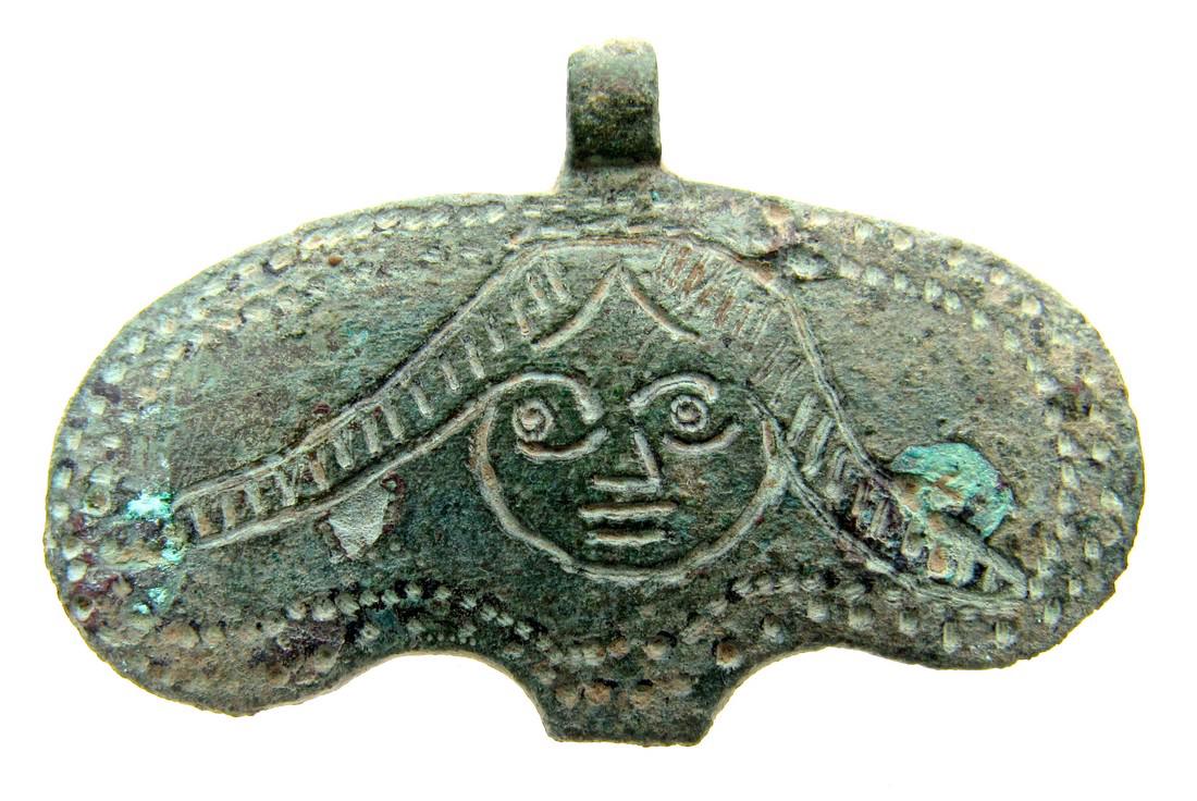 Roman Pendant with Goddess Head (1 of 3)