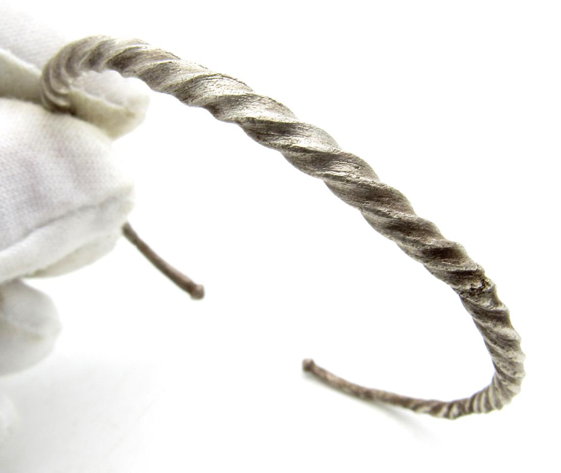 Viking Silver Twisted Bracelet with Ball Terminals (1 of 4)