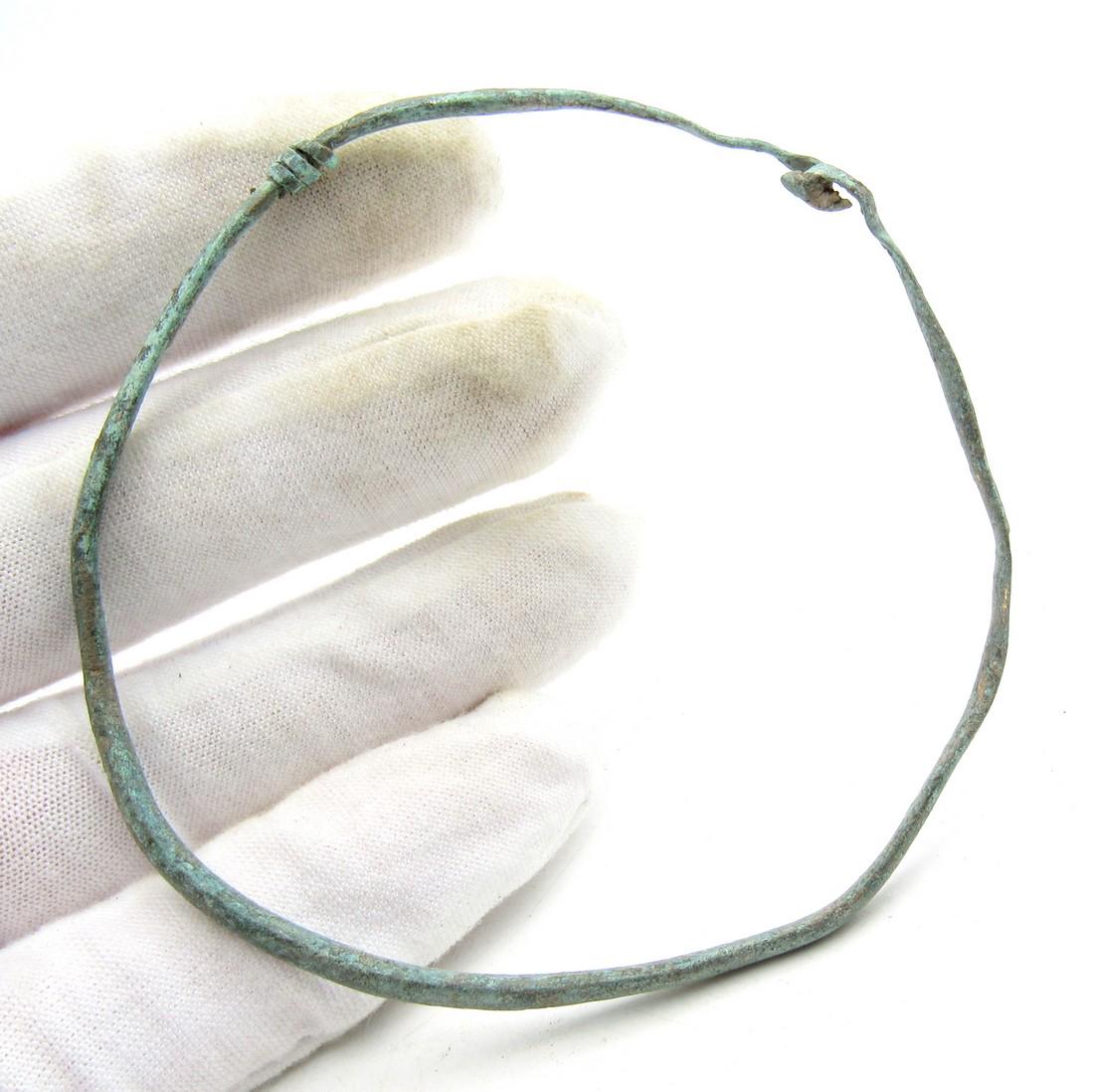 Viking "Knot" Bracelet / Arm Ring (1 of 4)