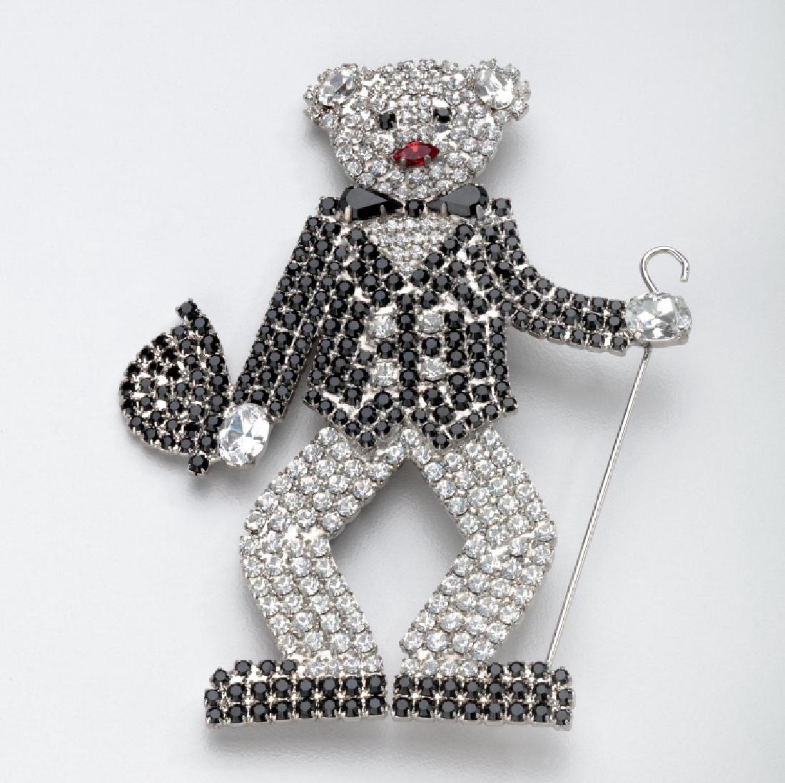 BUTLER & WILSON CHAPLIN-STYLE BEAR BROOCH (1 of 3)