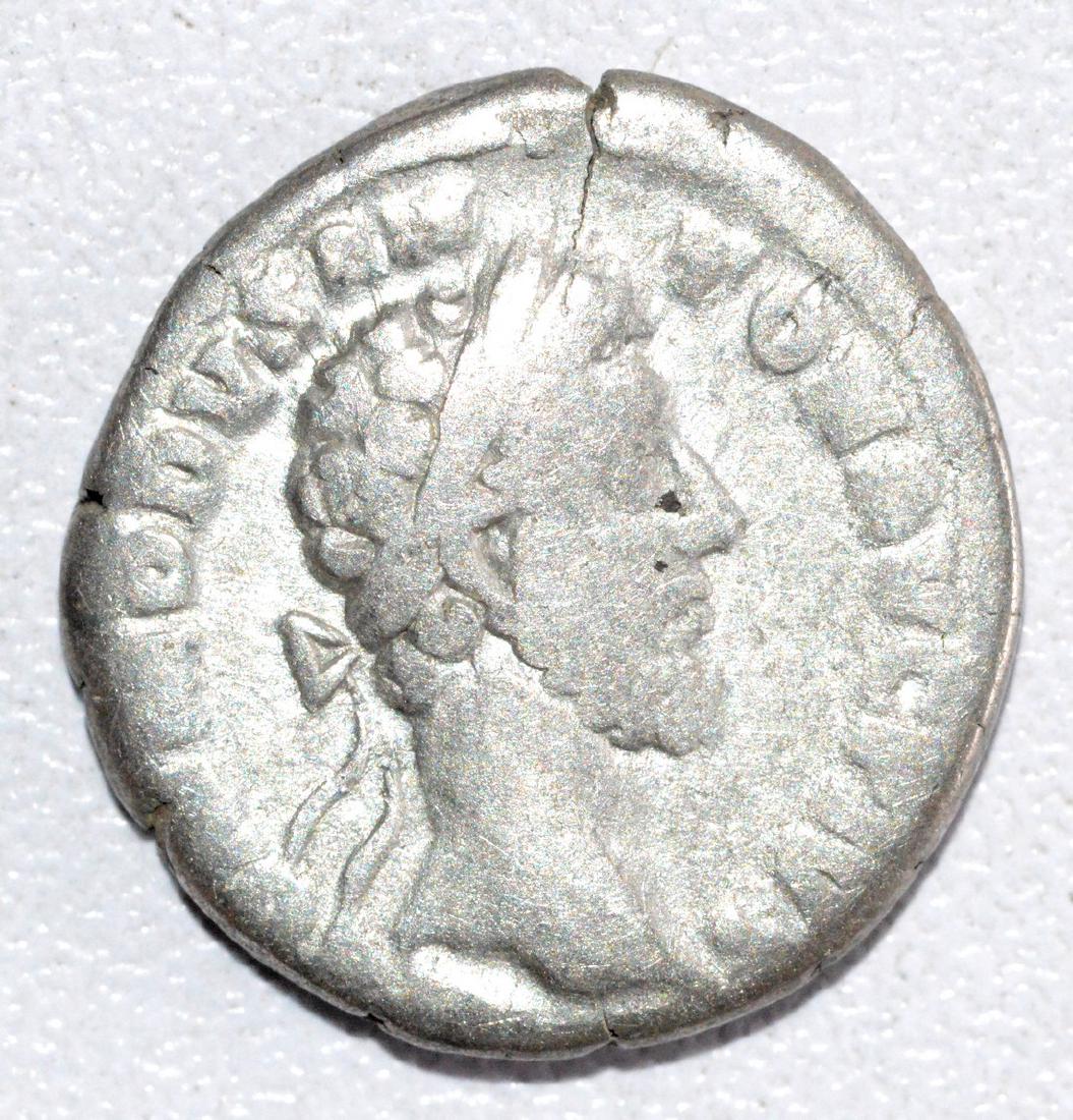 Ancient Roman Silver Denarius of Emperor Commodus, rv. (1 of 2)