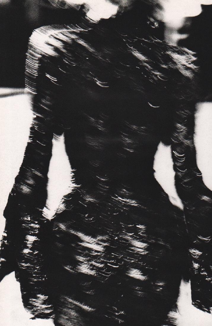 ELLEN VON UNWERTH - Eva, Paris 1990: Artist: ELLEN VON UNWERTH Print Title: Eva in Thierry Mugler Dress, Paris 1990 Medium: Sheet-fed Gravure Printed in Japan in 1995 Image size (inches) approx. 9" x 12" Ellen Von Unwerth is a photograph