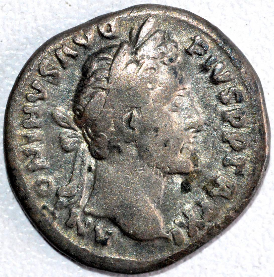 Roman Denarius of Emperor Antoninus Pius - rv. Anonna (1 of 2)