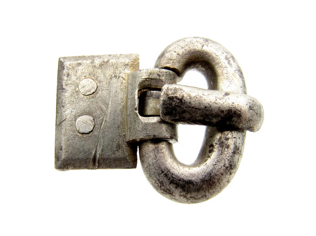 Viking Silver Belt Buckle with Hinged Plate (1 of 3)