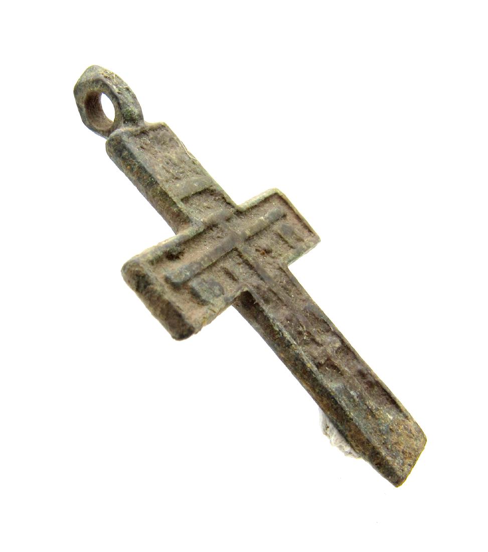 Late Medieval Cross pendant with Religious Motifs (1 of 3)