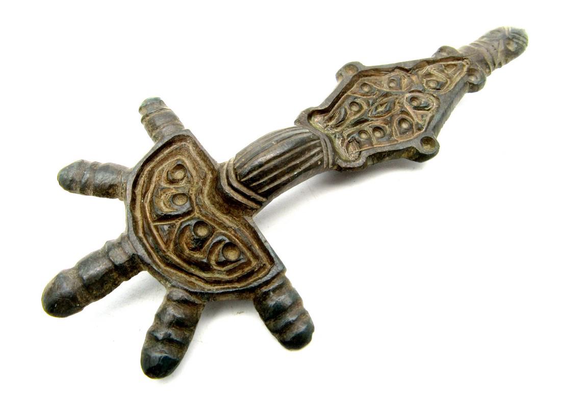 Merovingian Radiate Headed Bow Brooch with Zoomorphic (1 of 3)