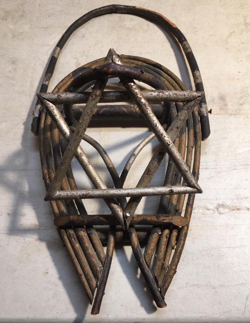 6 Pointed Star Twig Adirondack Wall Pocket (1 of 4)