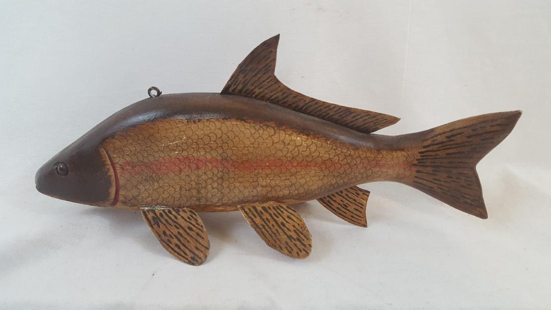 Carved and Painted Carp Ice Fishing Decoy 1950's: Carved and painted carp ice fishing decoy ca 1950's. Condition: Excellent. Indistinctly signed on underside. 12 1/2" long x 5 3/4" high Please note that this lot has a confidential reserve. When you l