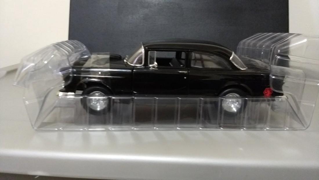 1955 Chevy Sedan Street Rod Model Car (1 of 1)