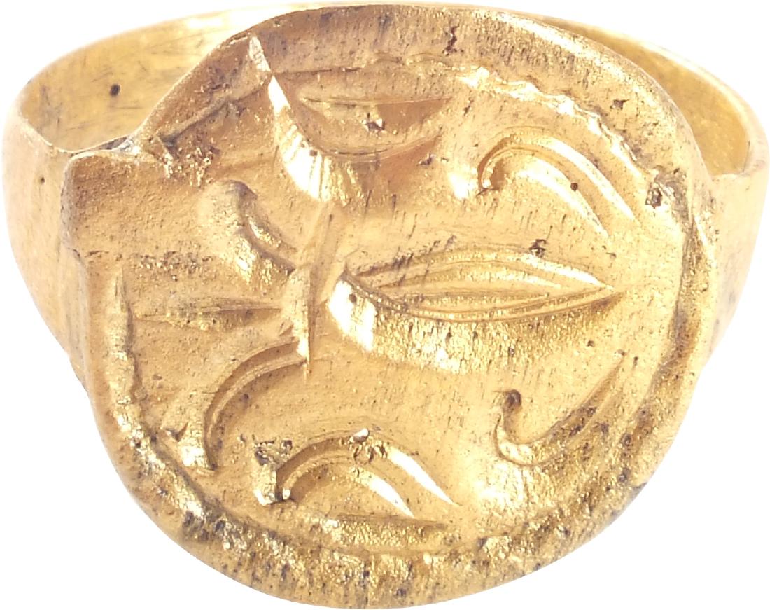 LARGE FINE BYZANTINE PILGRIM'S RING, 7th-10th CENTURIES (1 of 2)