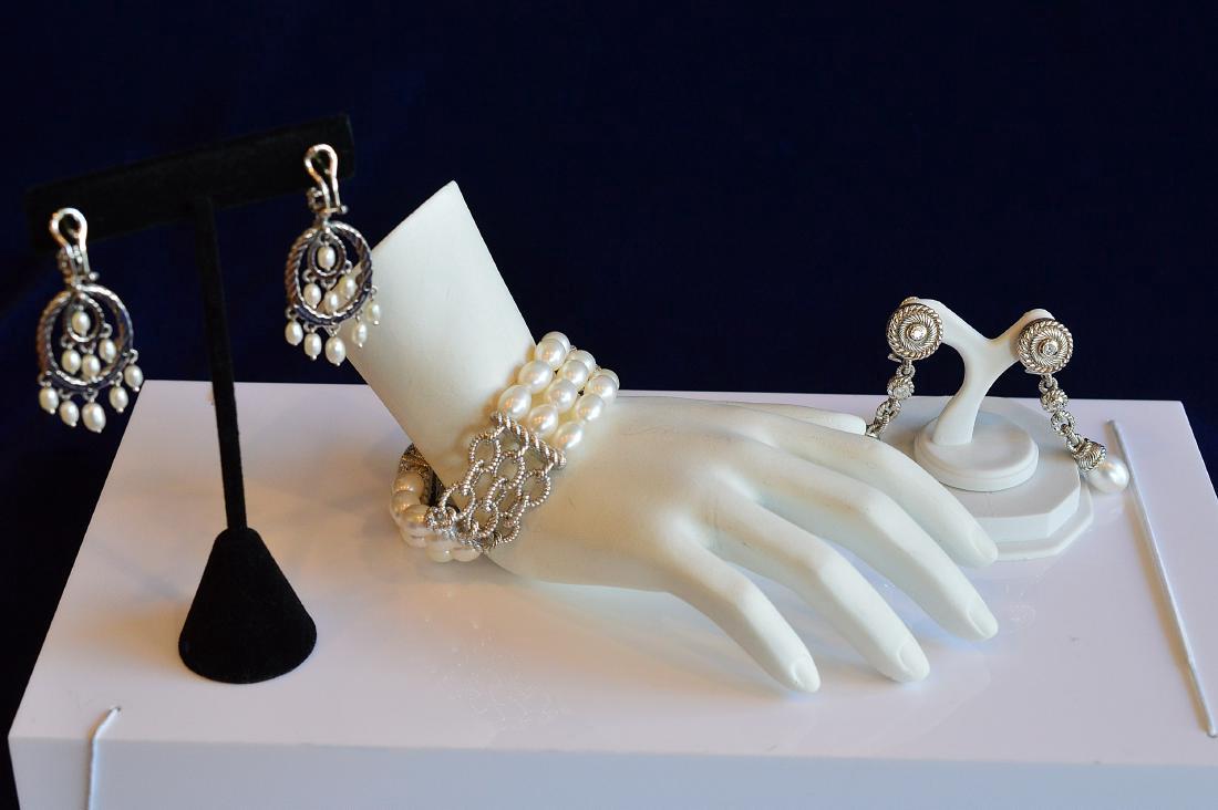 Judith Ripka Sterling Silver Pearl MOP Jewelry Set (1 of 7)