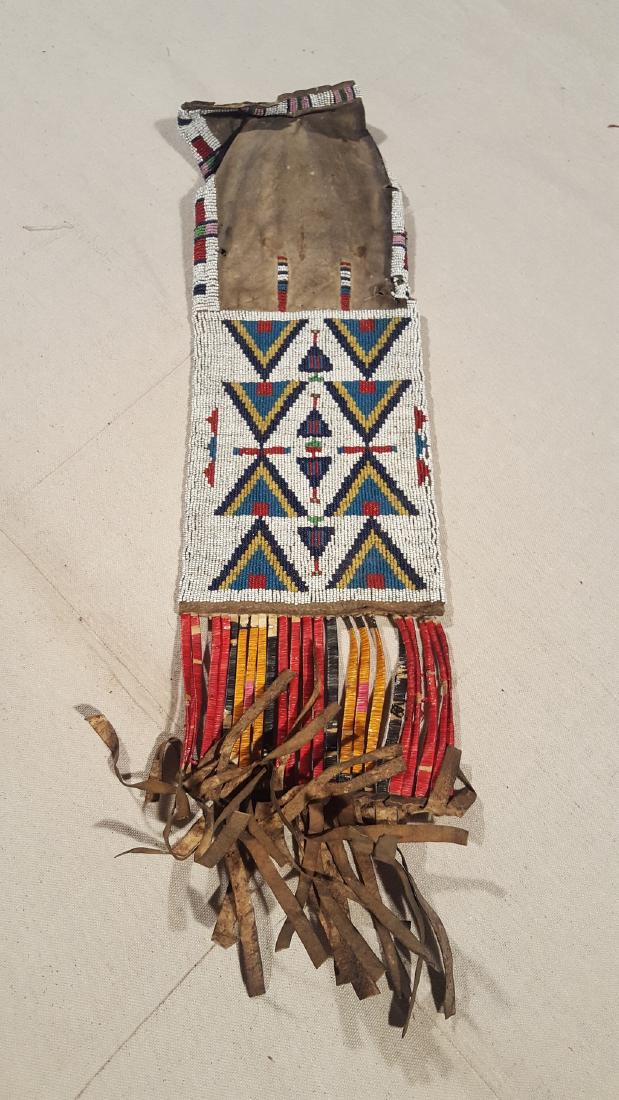 Sioux Beaded and Quilled Pipe Bag Ca 1900-1920 (1 of 5)