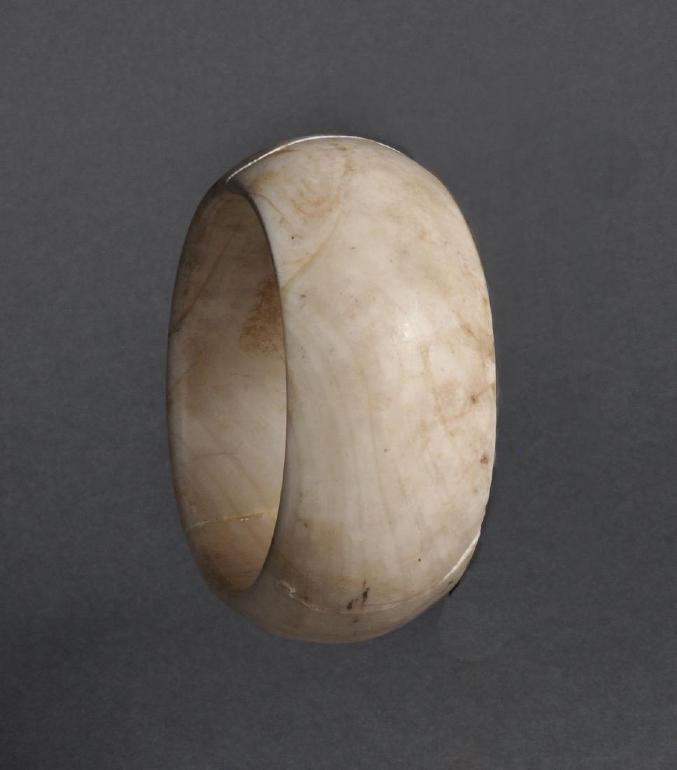 Borneo Dayak Shell Arm Band / Bracelet, 20th C (1 of 2)