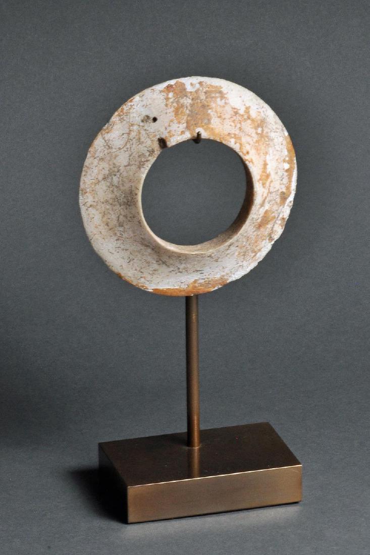 Prehistoric Thai Ban Chiang Beveled Shell Bracelet (1 of 5)