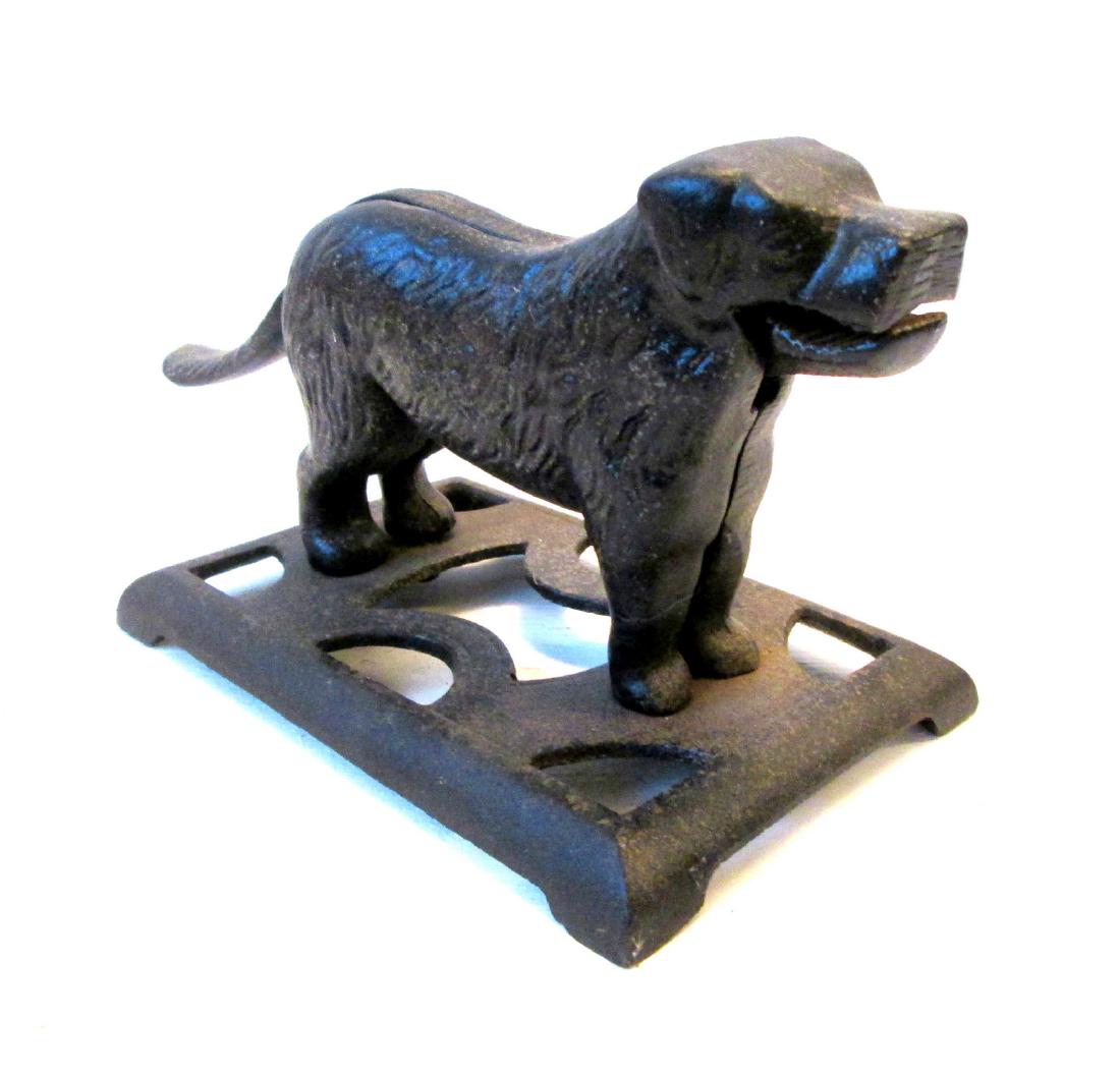 St Bernard Dog Nutcracker (1 of 7)