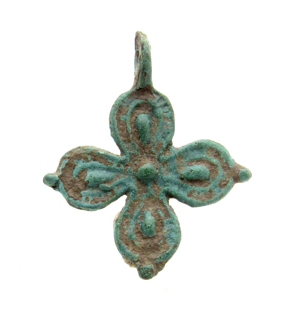 Wearable Crusaders Decorated Cross Pendant (1 of 3)