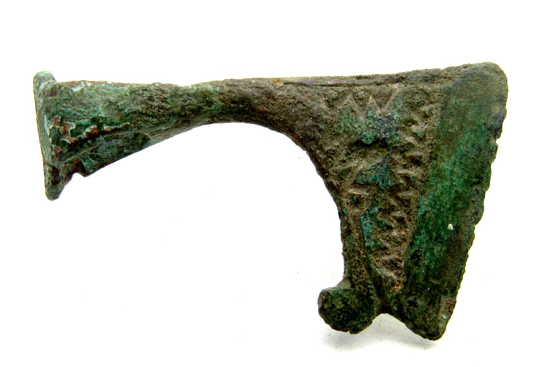 Large Viking Warrior's Axe Pendant (1 of 3)