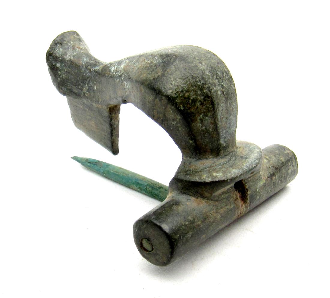 Ancient Roman Knee Type Brooch / Fibula (1 of 3)