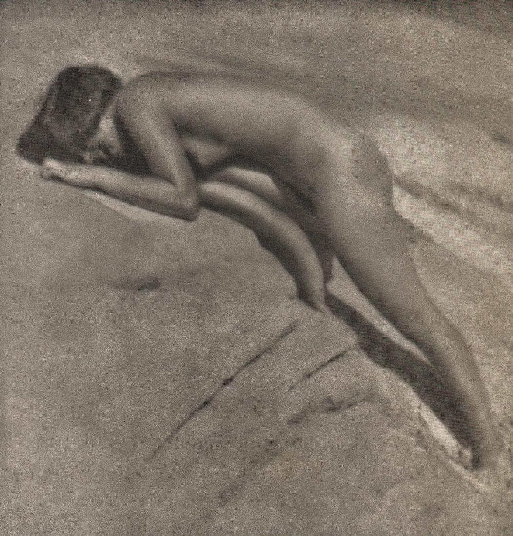 E. LENDVAL-DIRCKSEN, G.D.L. - Nude Study: Artist: E. LENDVAL-DIRCKSEN, G.D.L. Print Title: Nude Study Printing Date: 1928 Medium: Photoengraving Printed in: Germany Image Size approx: 6” x 6” No Reserve: This lot starts at $1 and has no r