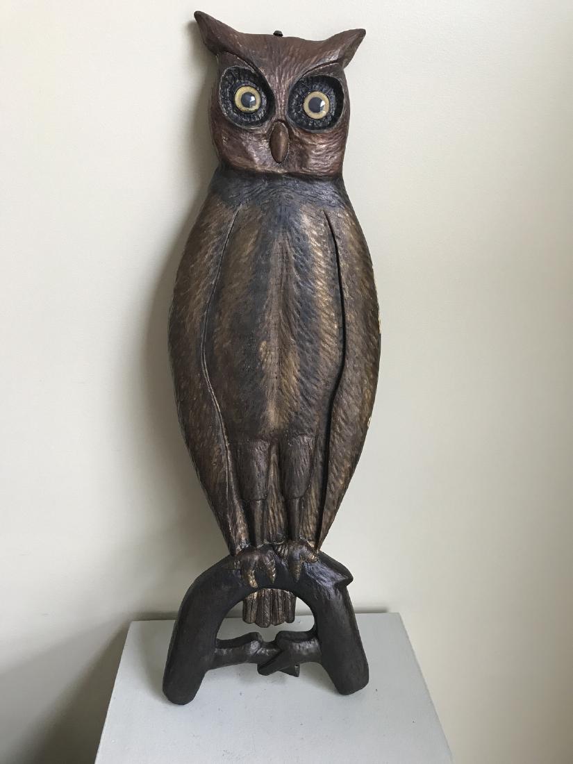 Owl Carving Mid 20th Century (1 of 3)