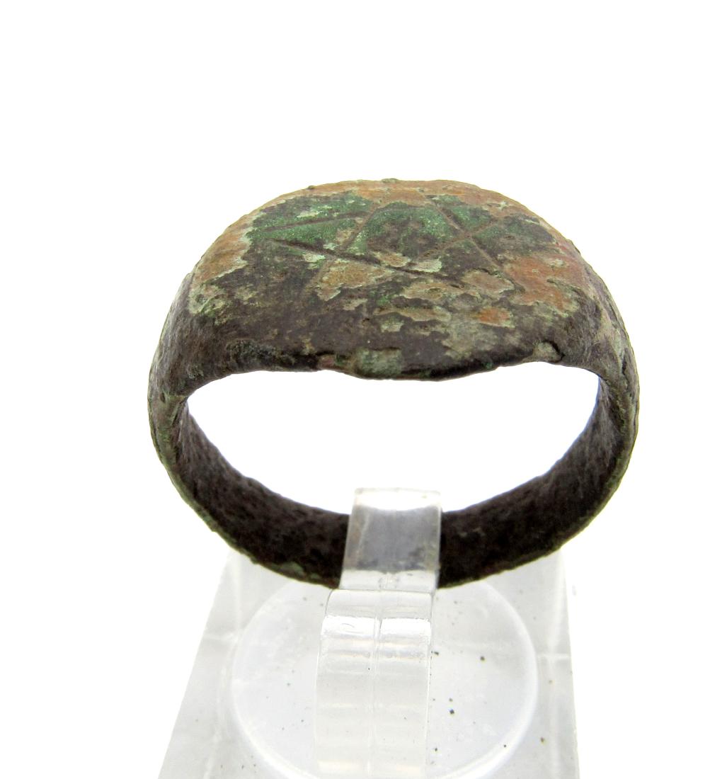 Medieval Witch's ring with a pentagram star (1 of 4)