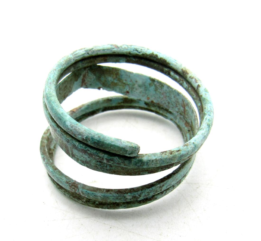 Medieval viking era coiled beard ring (1 of 4)