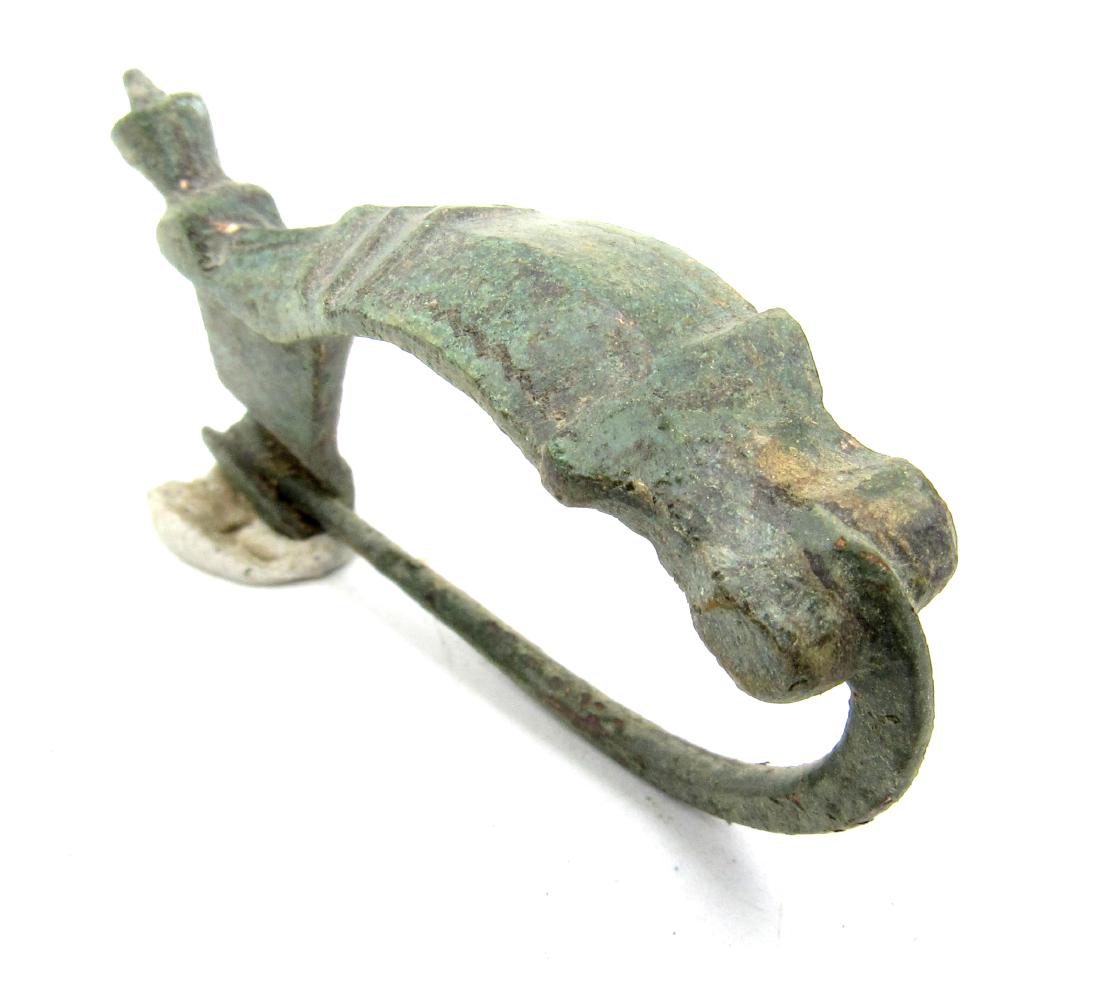Ancient roman "Knee" type brooch (1 of 3)