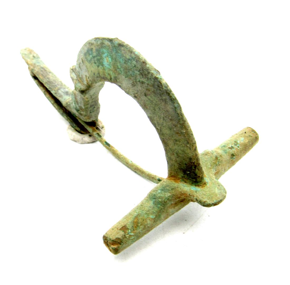 Ancient roman bow brooch (1 of 2)