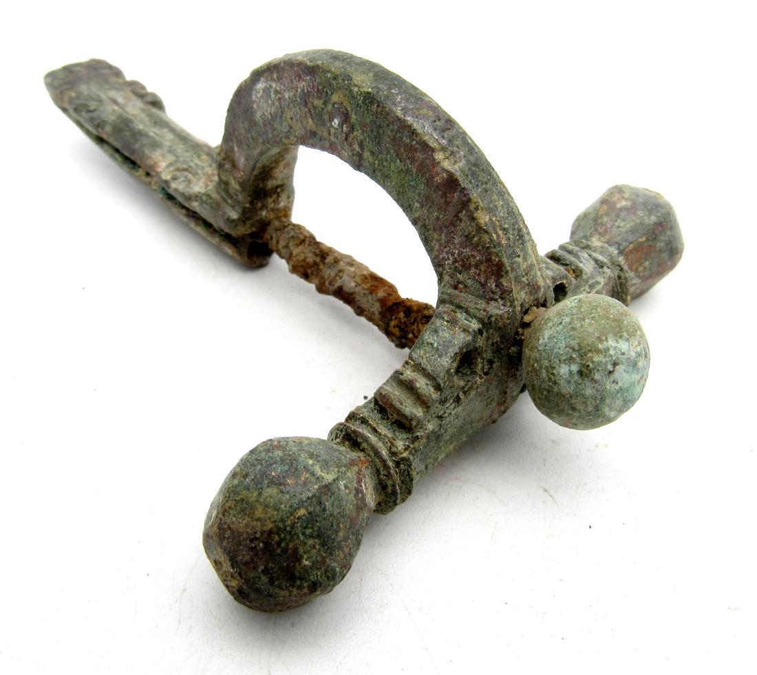 Ancient roman crossbow brooch (1 of 3)