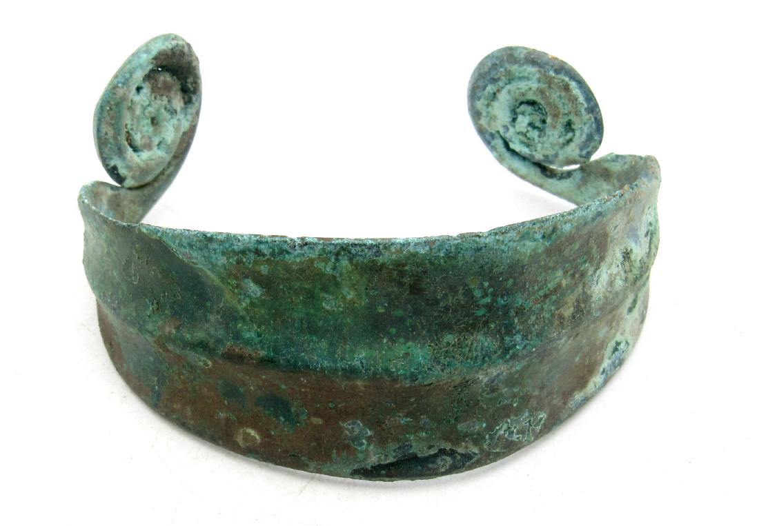 Medieval viking era bracelet with coils (1 of 5)