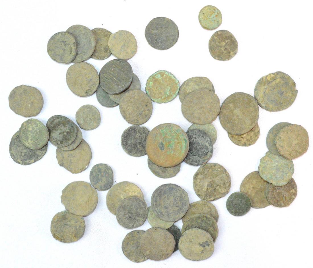 Lot of 50 Premium Quality Roman Coins for Cleaning (1 of 3)