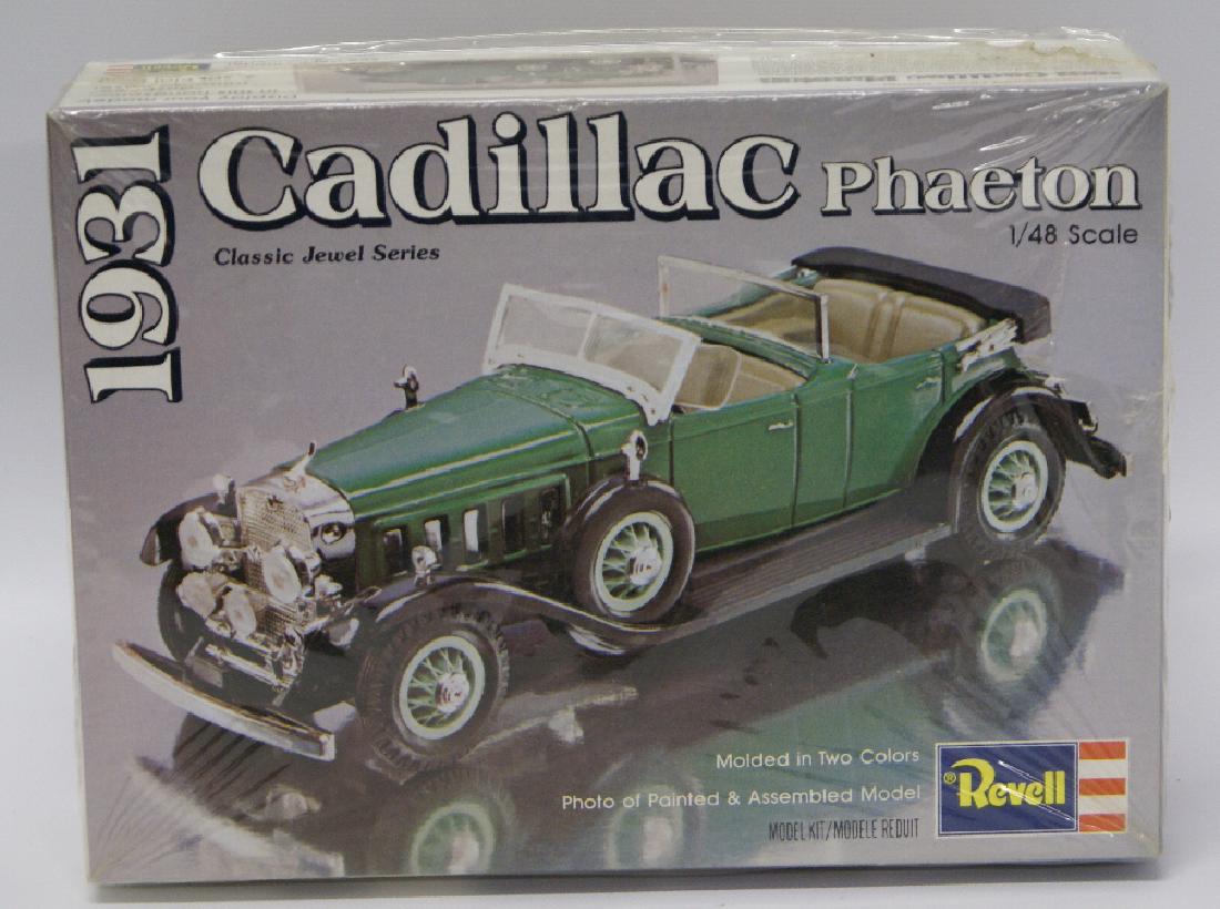 1977 REVELL 1931 CADILLAC PHAETON Car Model Kit (1 of 1)