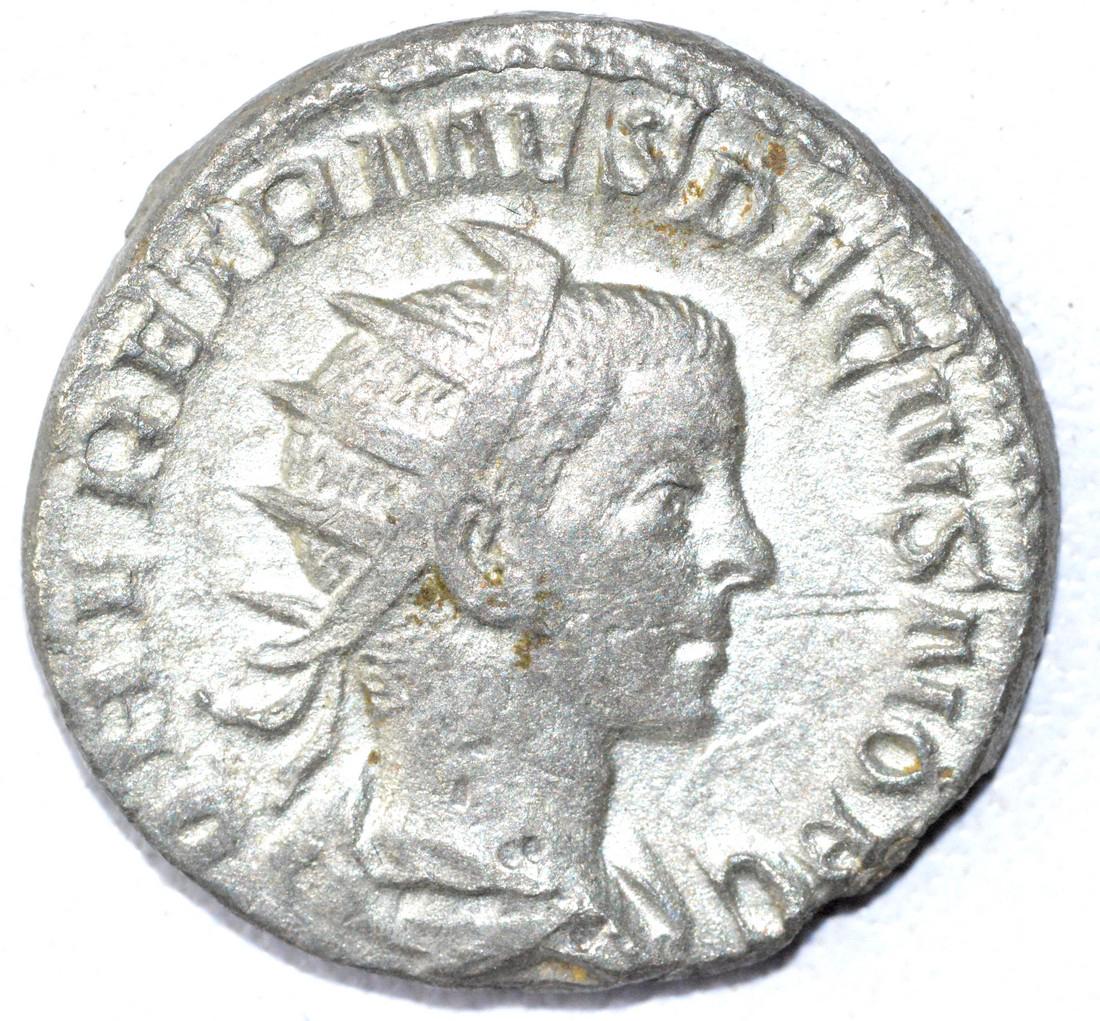 Rare Ancient Roman Antoninianus Coin - Herenius (1 of 2)