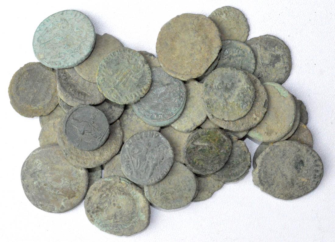 Lot of 50 Premium Quality Roman Coins for Cleaning (1 of 2)