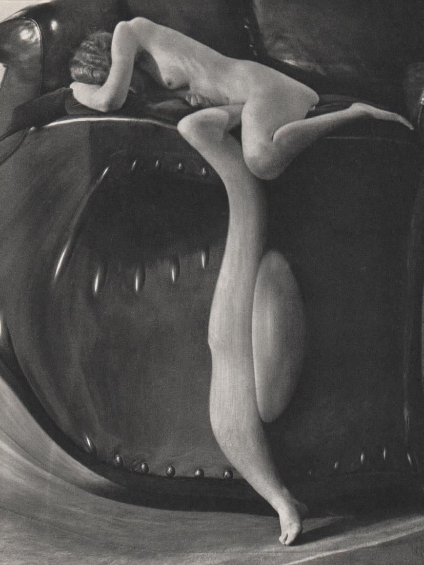 ANDRE KERTESZ - Distortion #60. 1933 Paris: Artist: ANDRE KERTESZ Print Title: Distortion #60. 1933 Paris Medium: Sheet-Fed Gravure Printed in 1972 in France Image size approx.. 6.5 x 8.5 inches Andre Kertesz (1894-1985) born Kertesz Andor, was