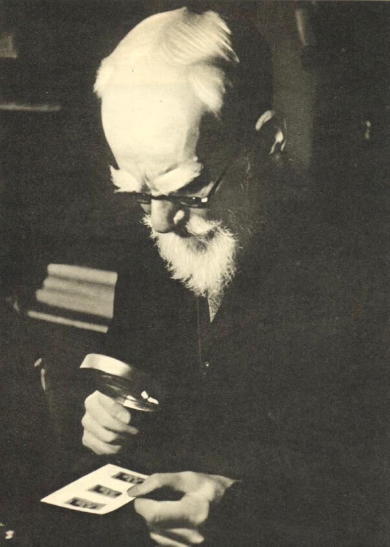 MARCEL STERNBERGER - George Bernard Shaw: Artist: MARCEL STERNBERGER Print Title: George Bernard Shaw Medium: Sheet-fed Gravure Printing Date: 1940 Printed: Great Britain Image size approx. 7 X 8.25 inches Marcel Sternberger (1899–1956) was