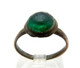 Medieval ring with green stone (1 of 3)
