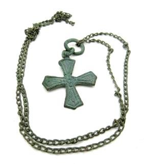 Medieval Viking cross on chain (1 of 5)